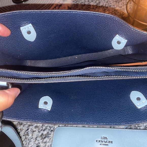 Baby blue Coach bag & wallet - Picture 5 of 5